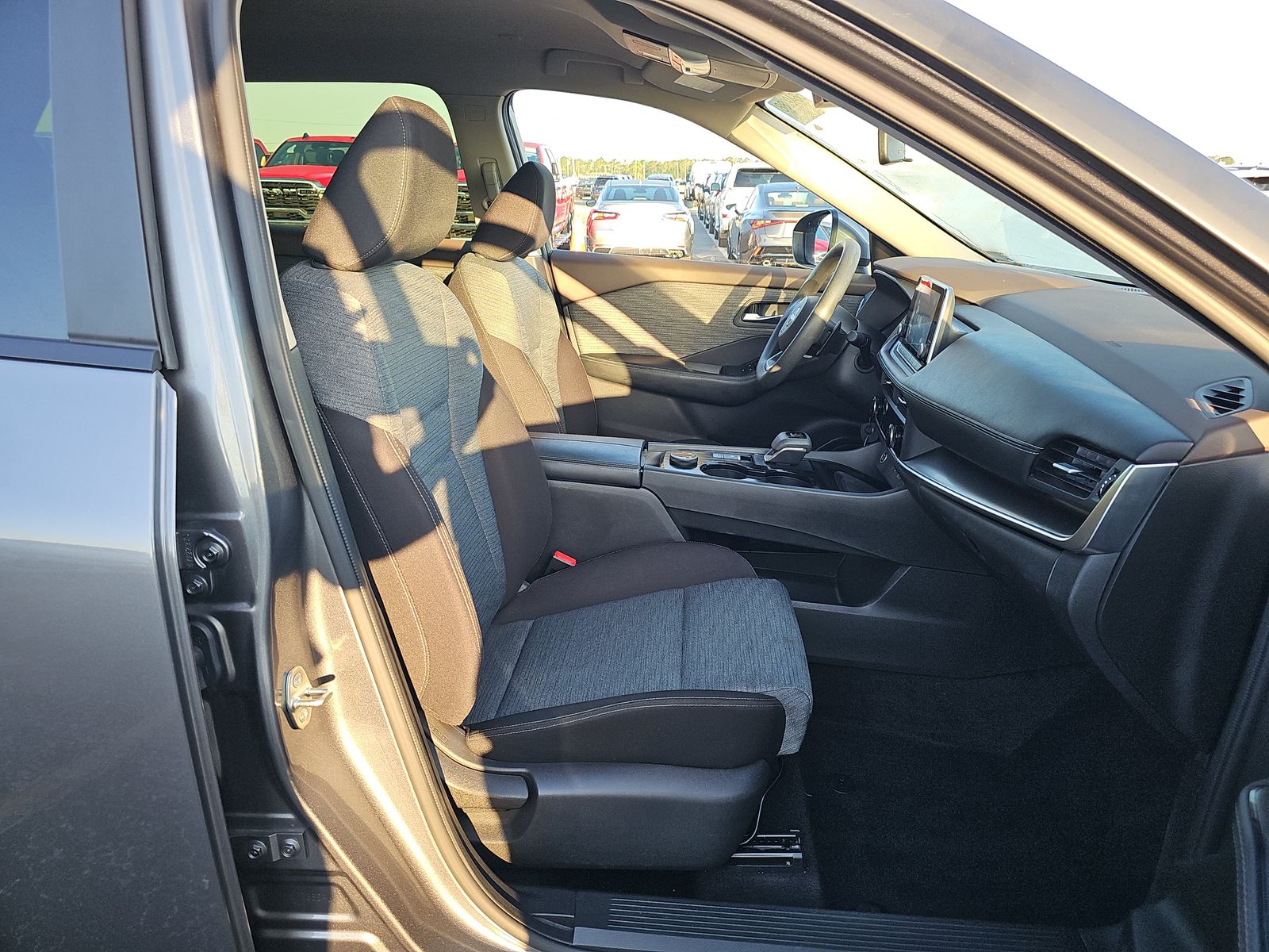 2023 Nissan Rogue SV AWD