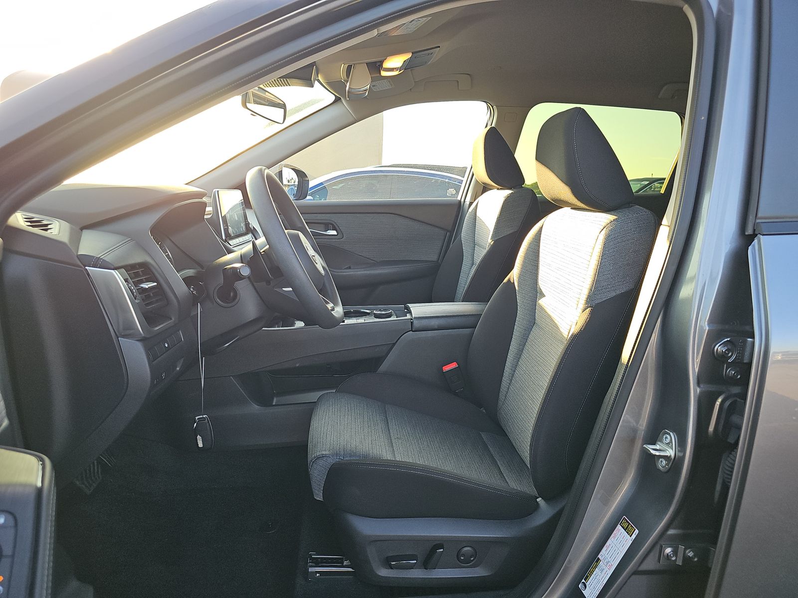 2023 Nissan Rogue SV AWD