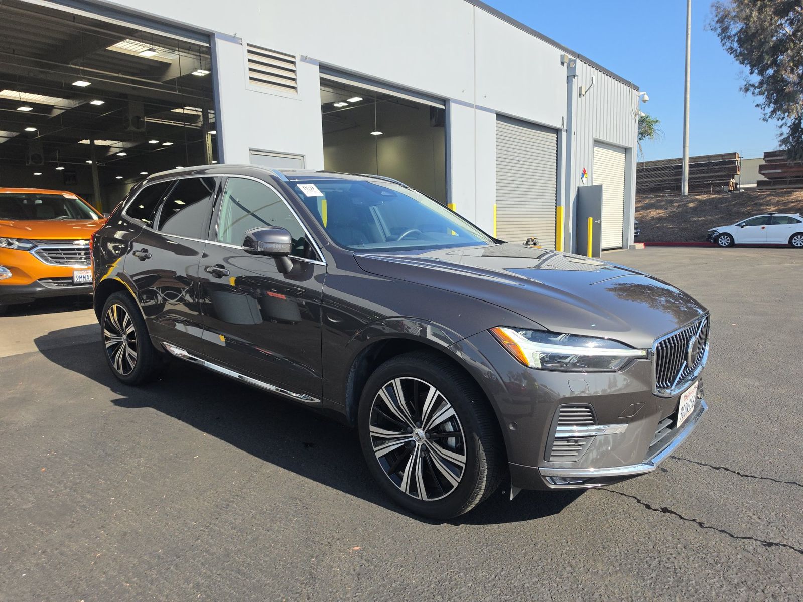 2023 Volvo XC60 B5 Plus AWD