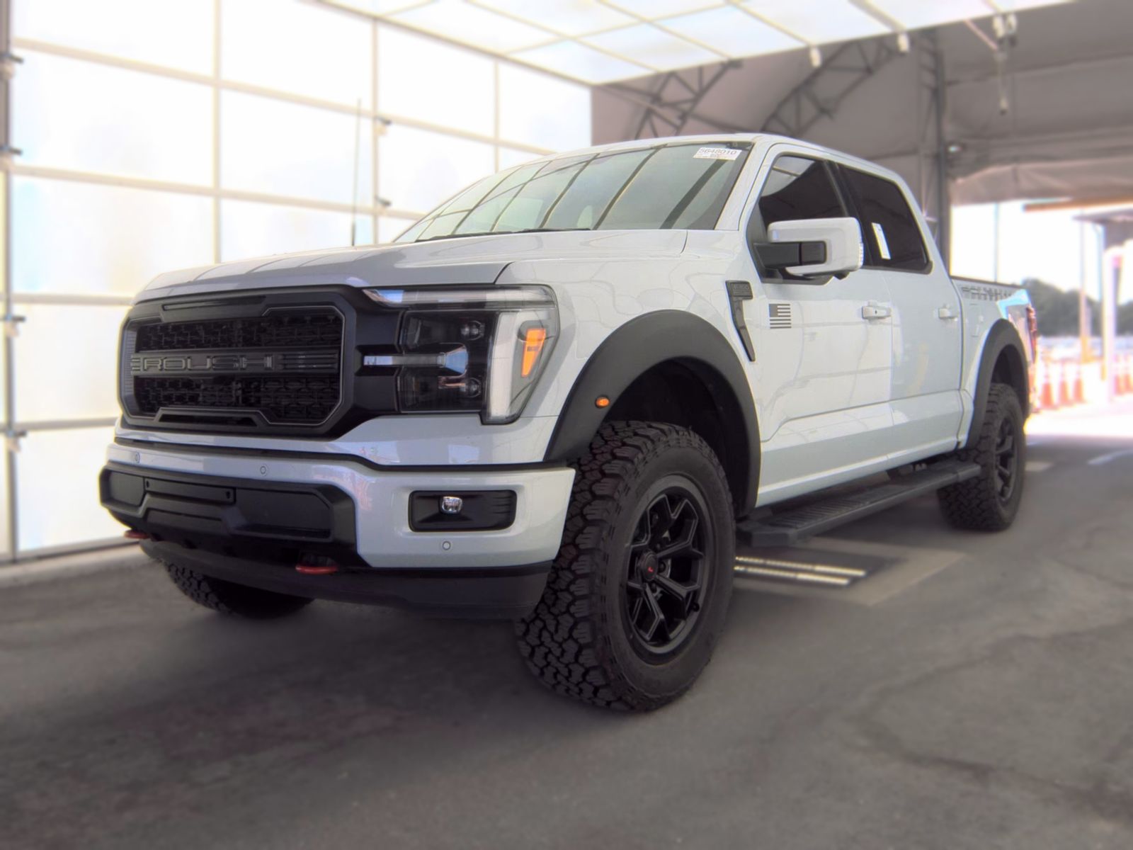 2025 Ford F-150 Lariat AWD