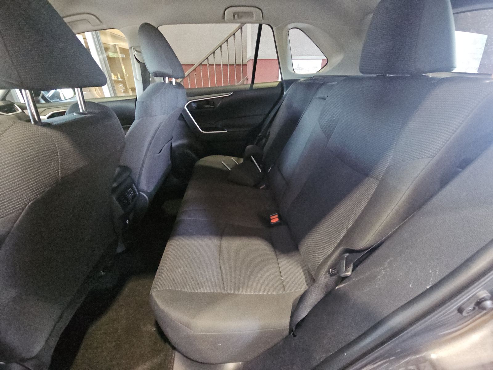 2025 Toyota RAV4 LE FWD