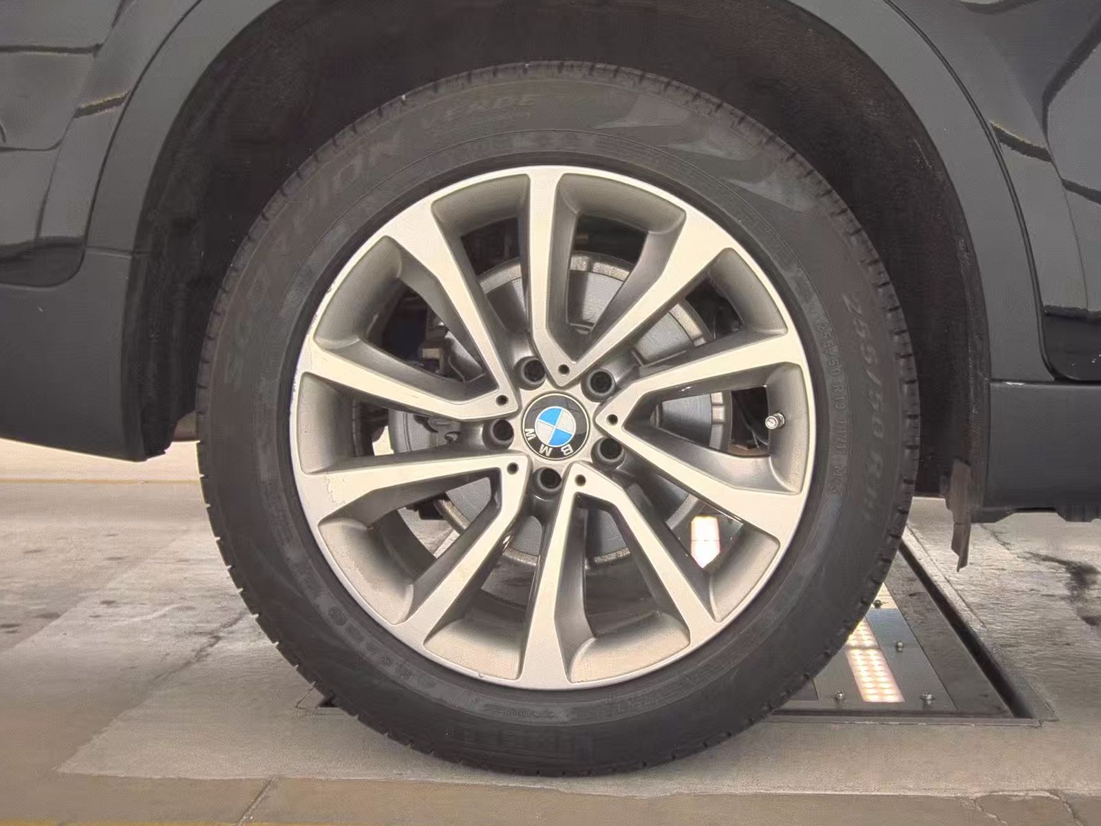 2017 BMW X6 xDrive35i AWD
