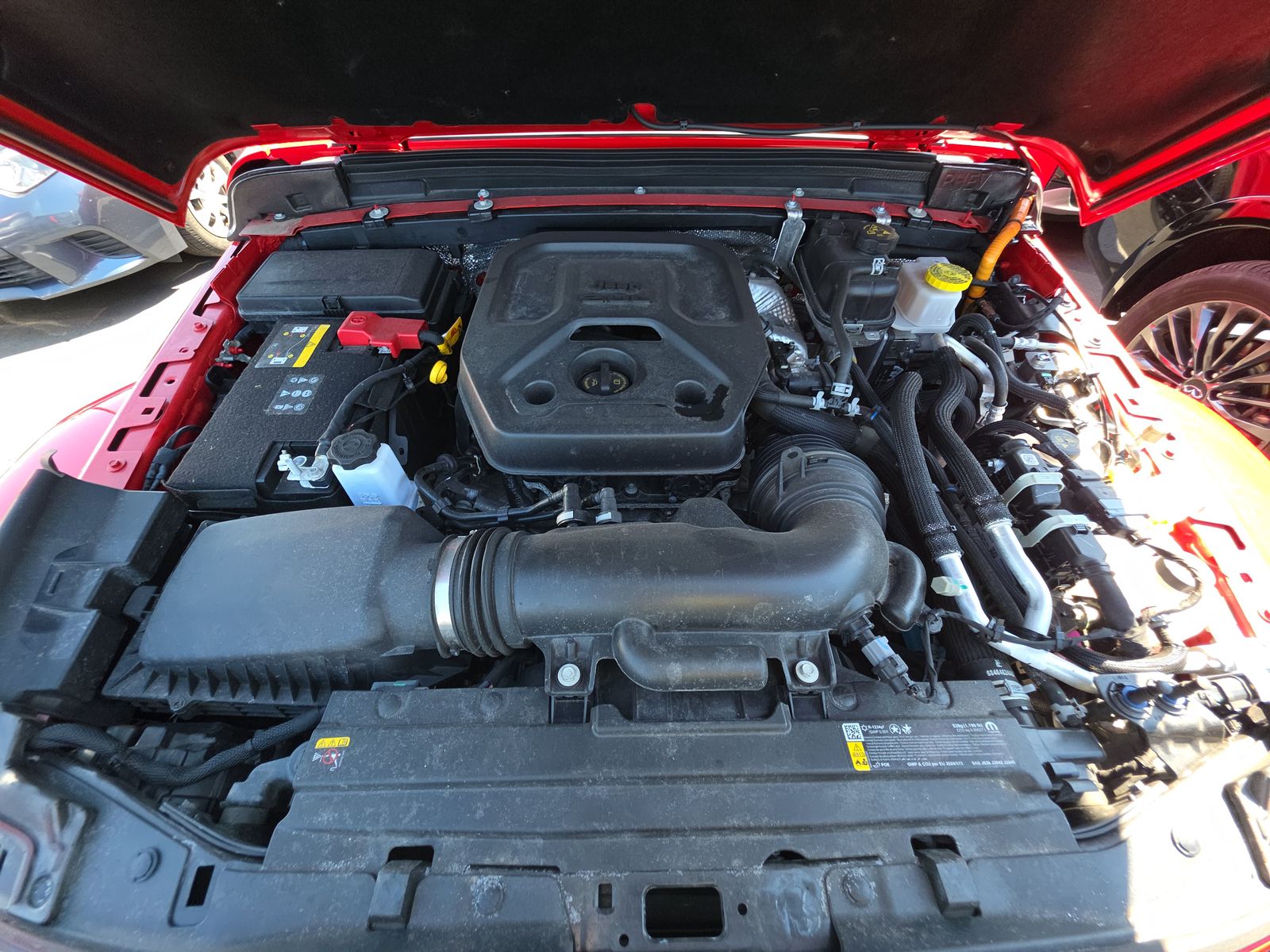 2025 Jeep Wrangler 4xe Sahara AWD