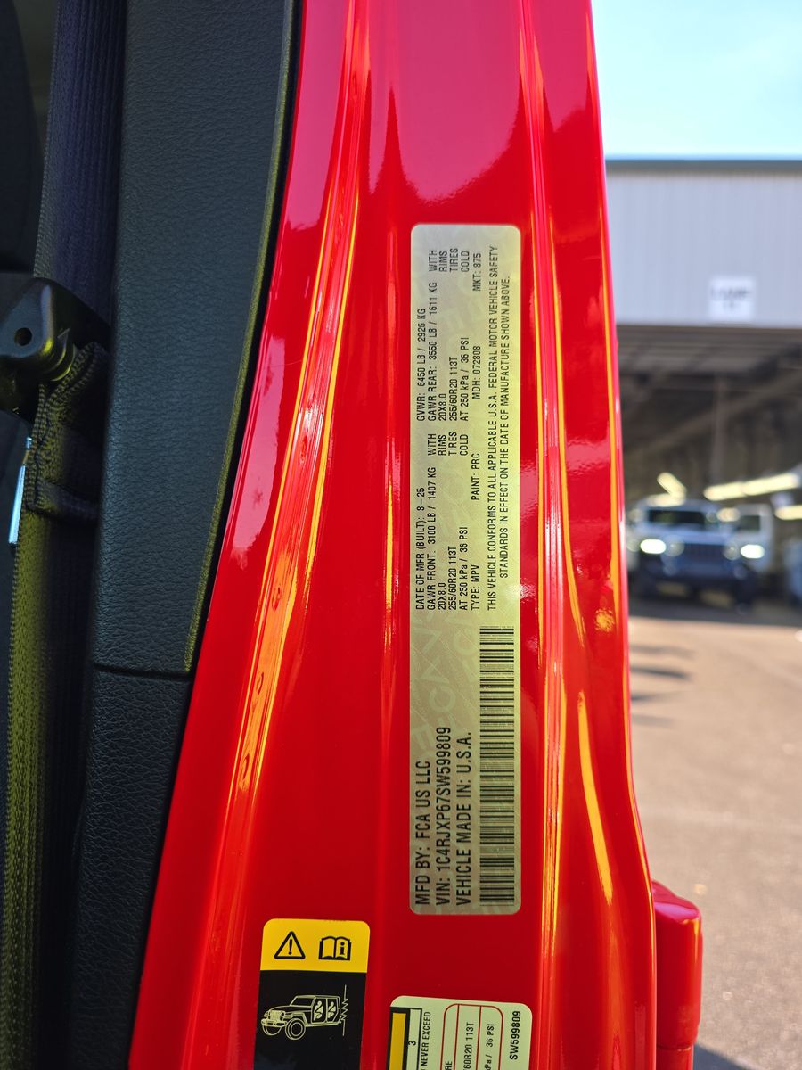 2025 Jeep Wrangler 4xe Sahara AWD