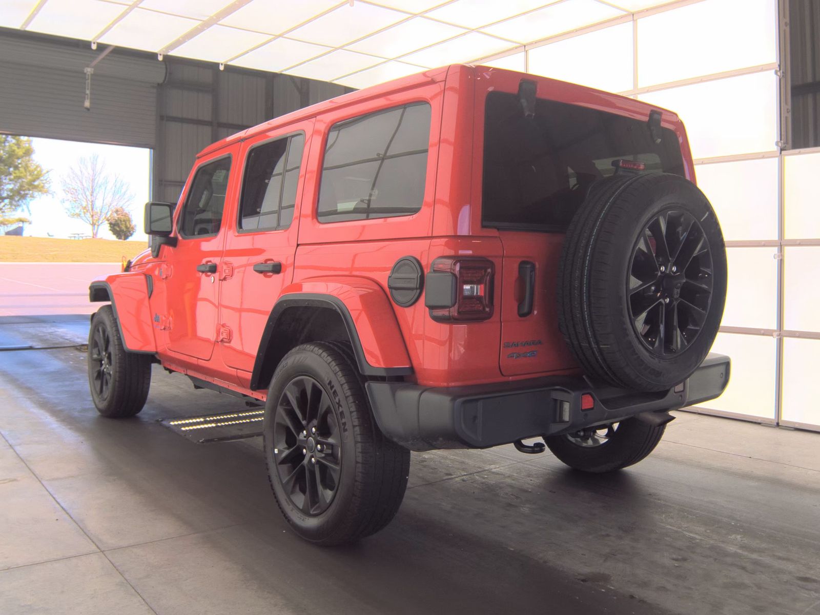 2025 Jeep Wrangler 4xe Sahara AWD