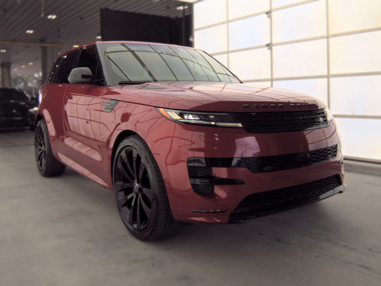2025 Land Rover Range Rover Sport Plug-In Hybrid Dynamic SE AWD