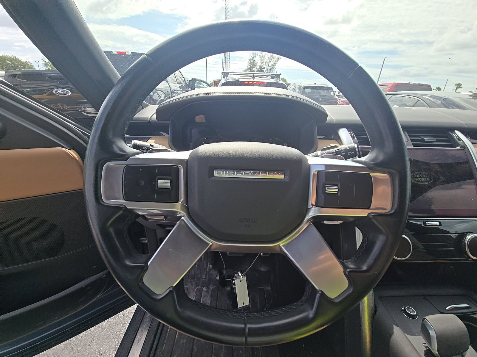 2023 Land Rover Discovery R-Dynamic S AWD