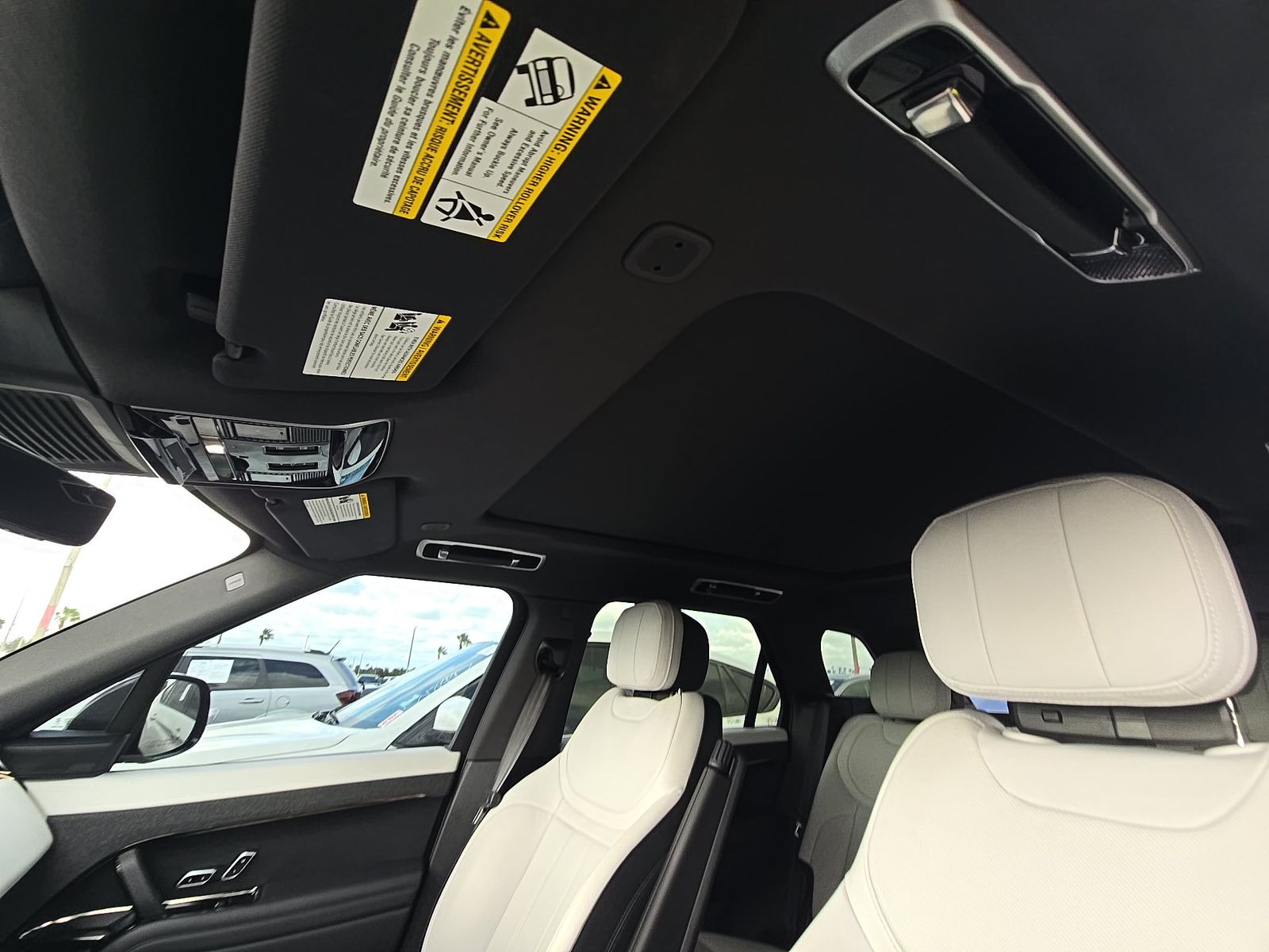 2025 Land Rover Range Rover Sport Plug-In Hybrid Dynamic SE AWD