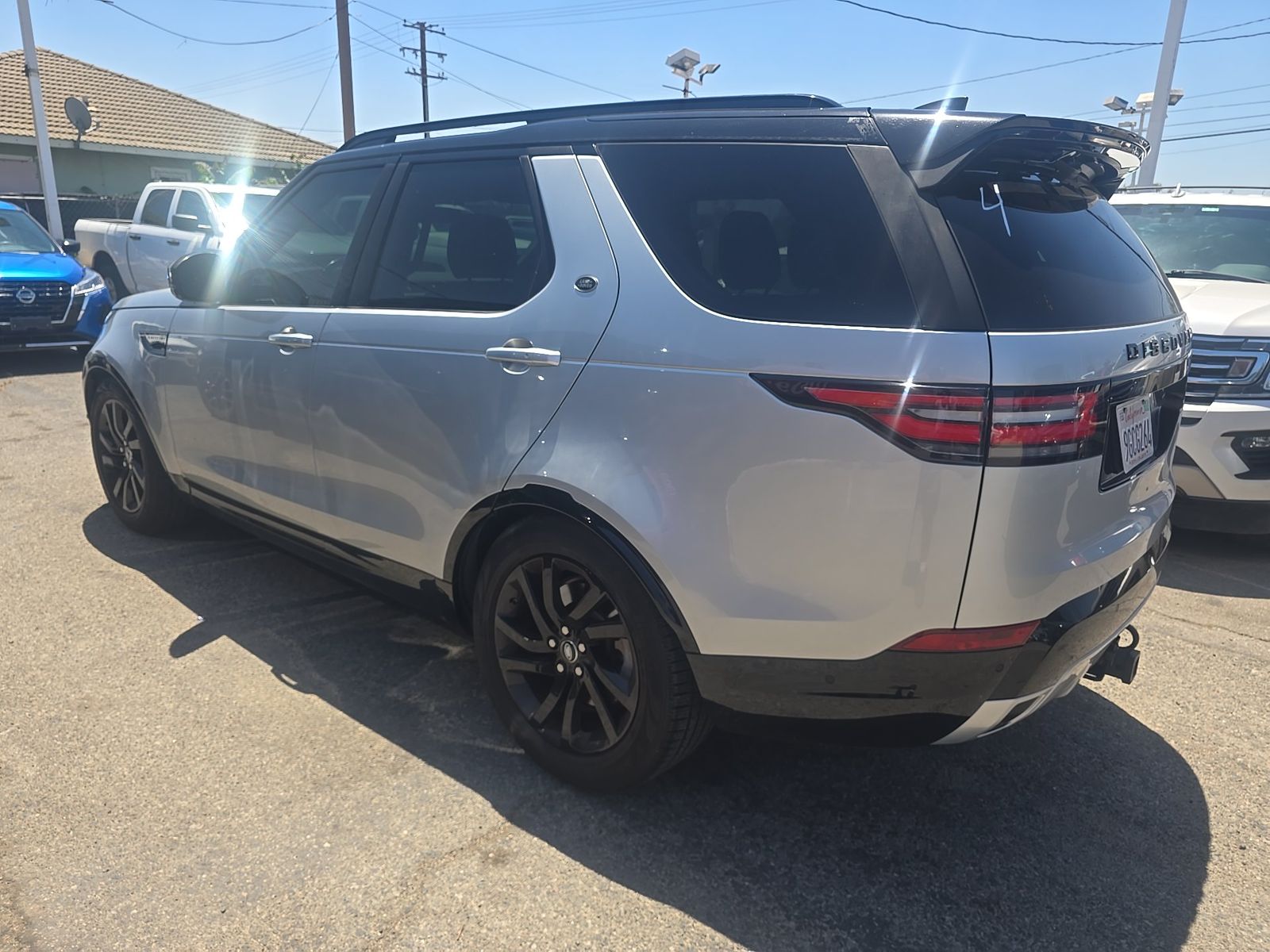 2020 Land Rover Discovery Landmark Edition AWD