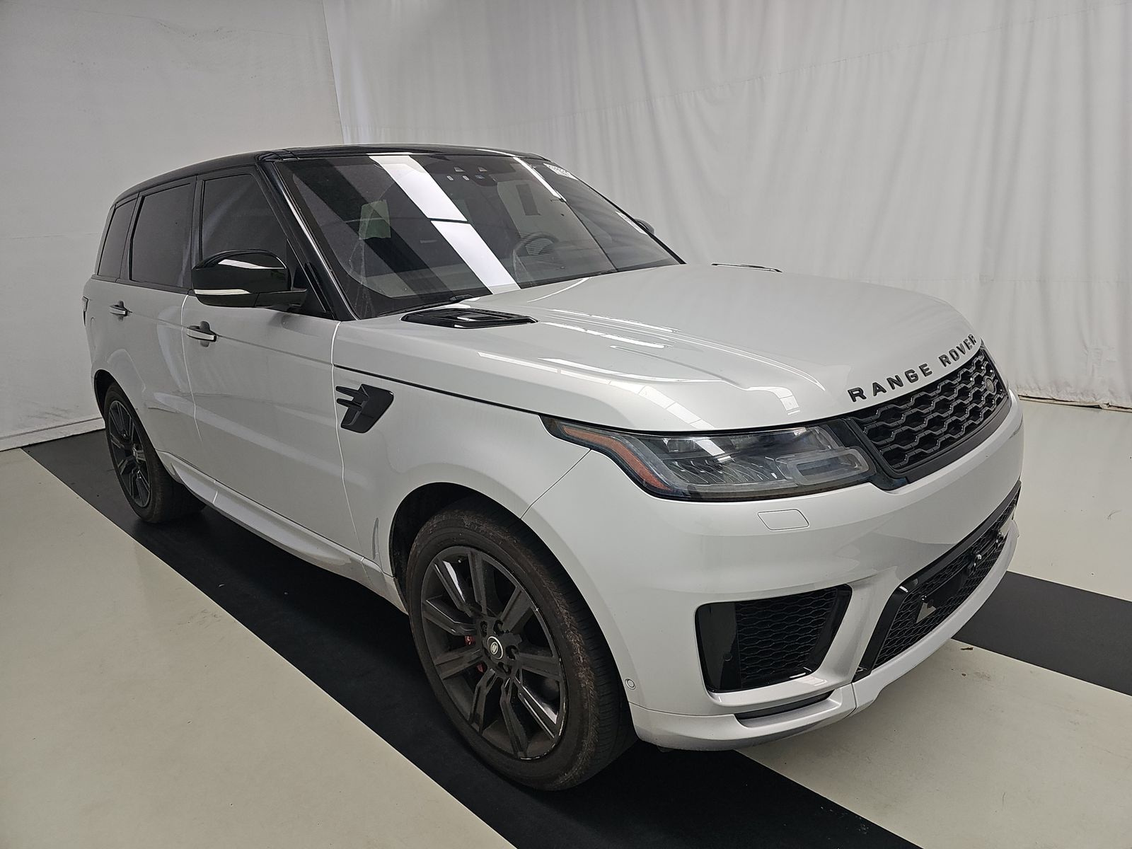 2020 Land Rover Range Rover Sport HST AWD