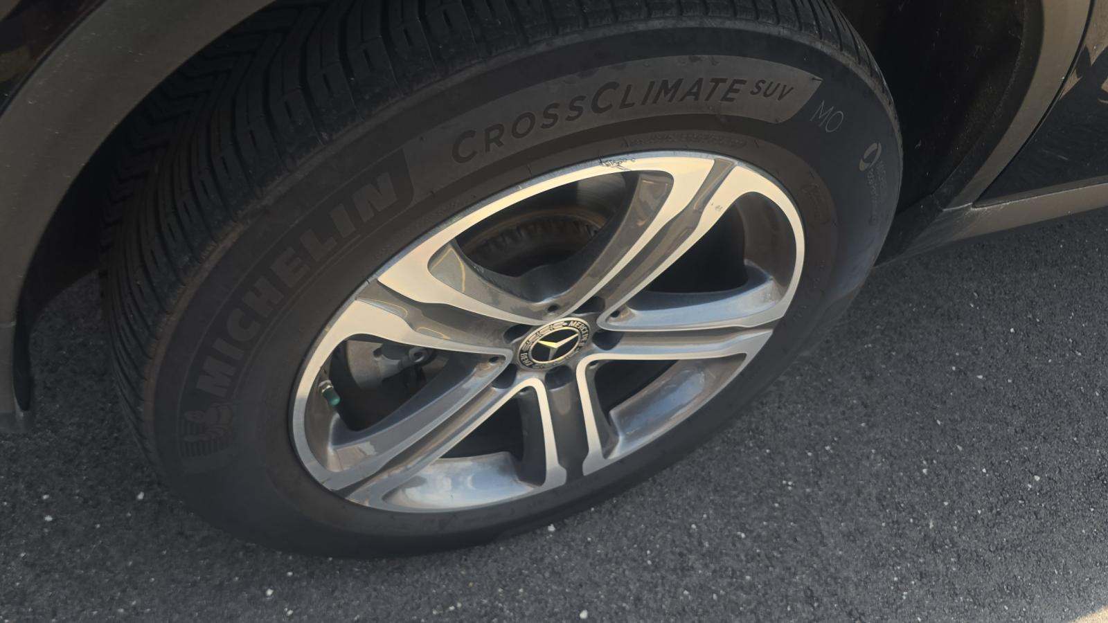2019 Mercedes-Benz GLC GLC 300 AWD