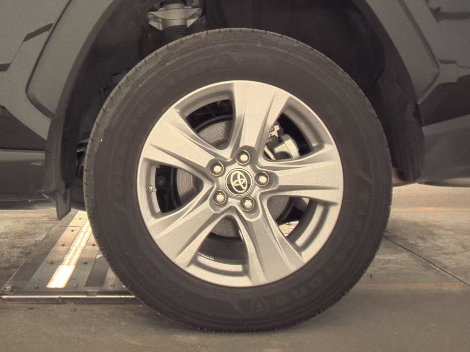 2024 Toyota RAV4 Hybrid LE AWD