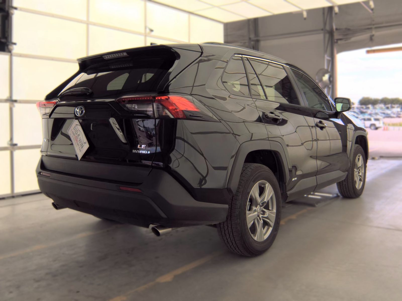 2024 Toyota RAV4 Hybrid LE AWD