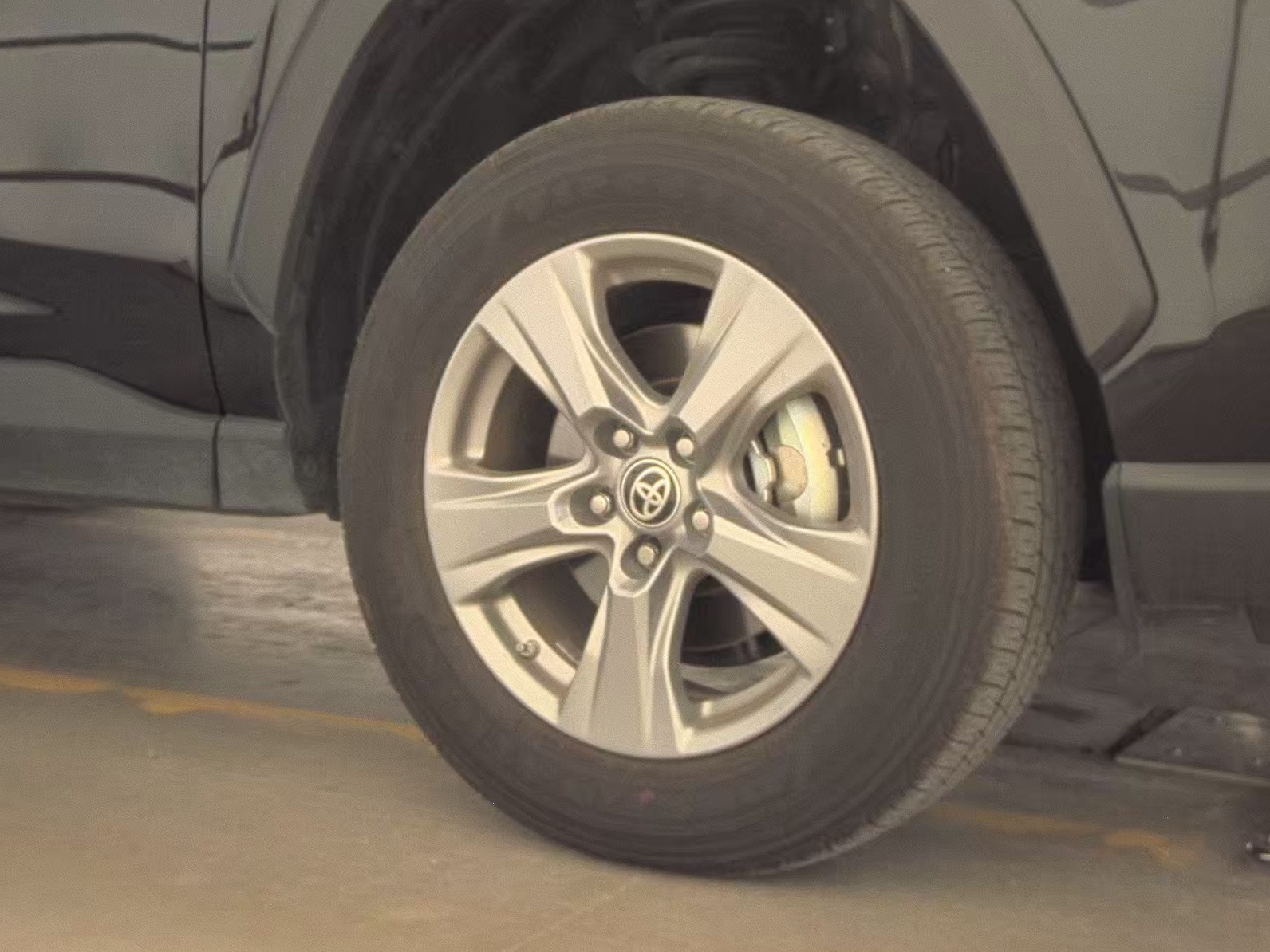 2024 Toyota RAV4 Hybrid LE AWD