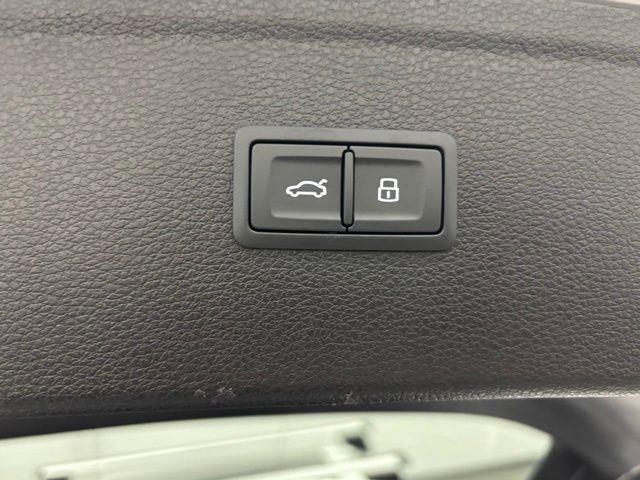2024 Audi Q5 S line Premium Plus AWD