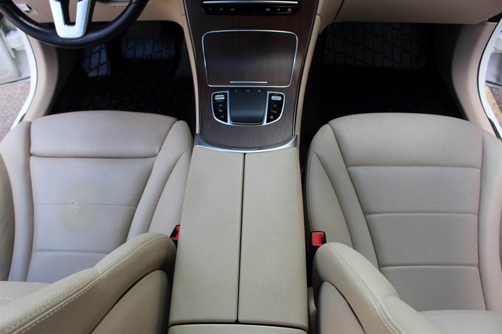 2021 Mercedes-Benz GLC GLC 300 AWD