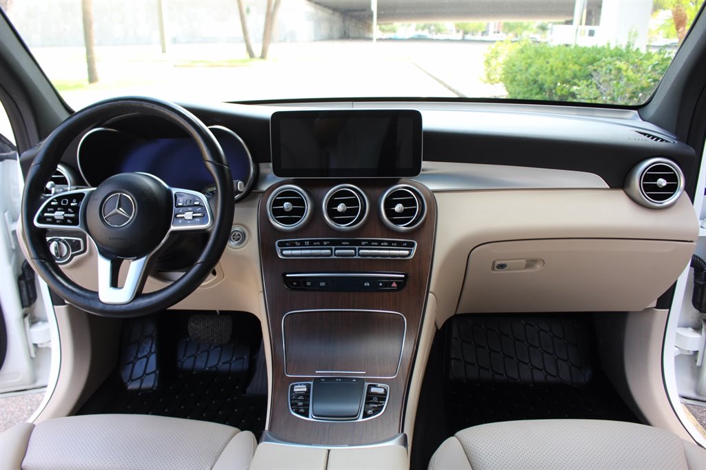 2021 Mercedes-Benz GLC GLC 300 AWD