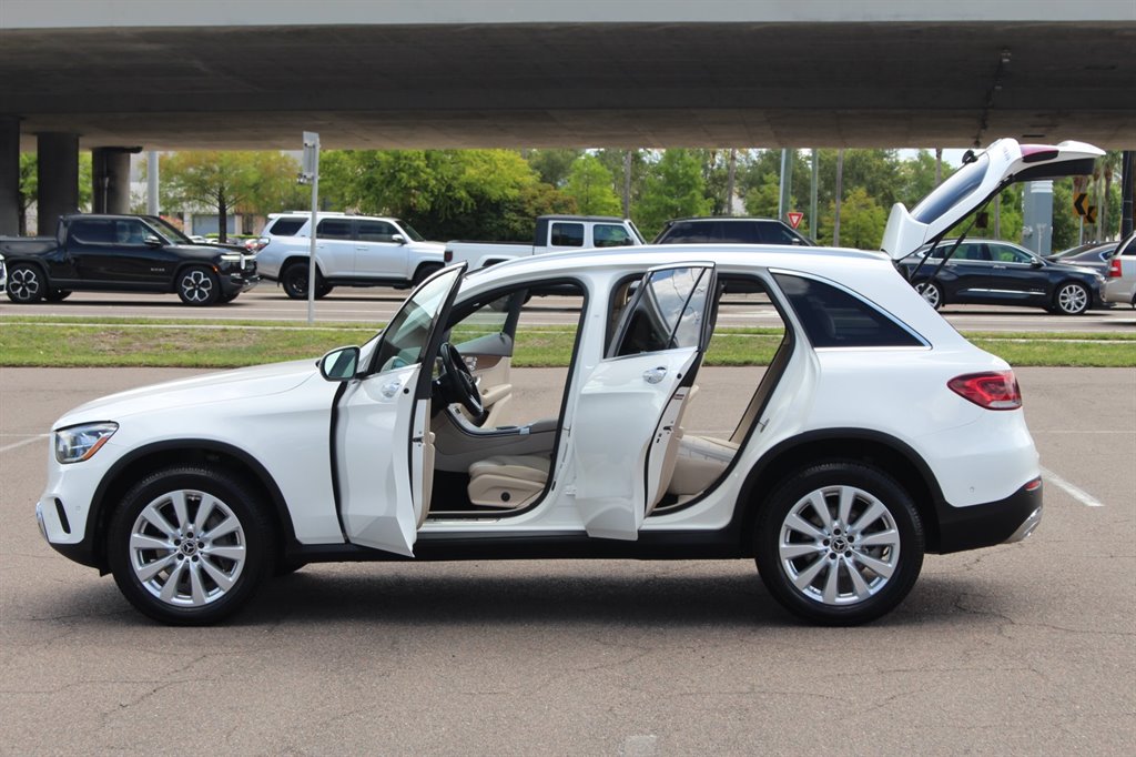 2021 Mercedes-Benz GLC GLC 300 AWD