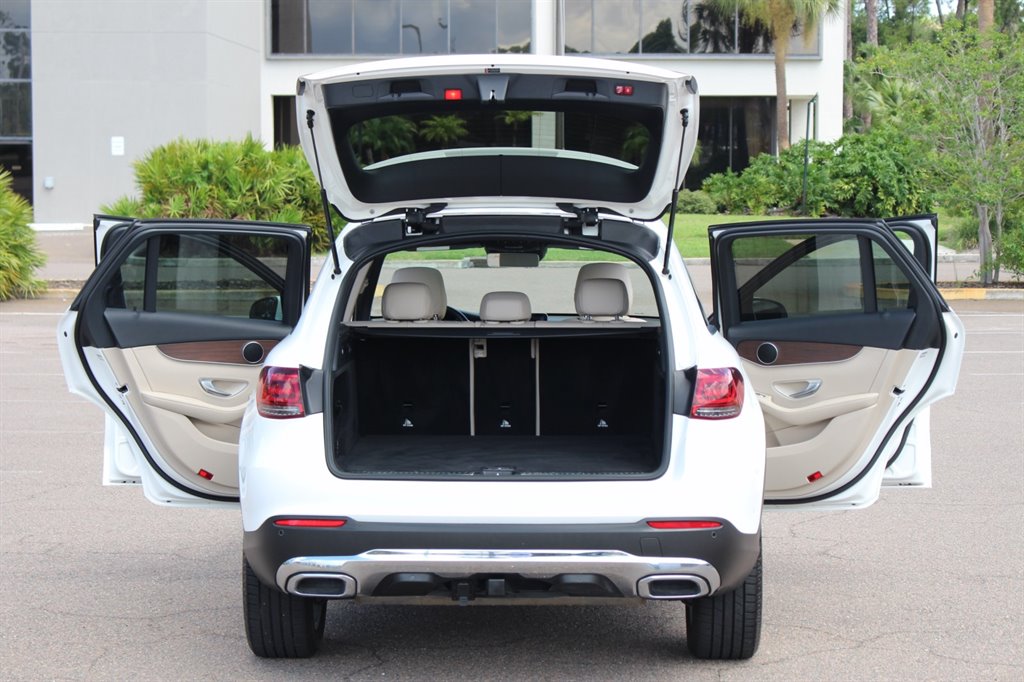 2021 Mercedes-Benz GLC GLC 300 AWD