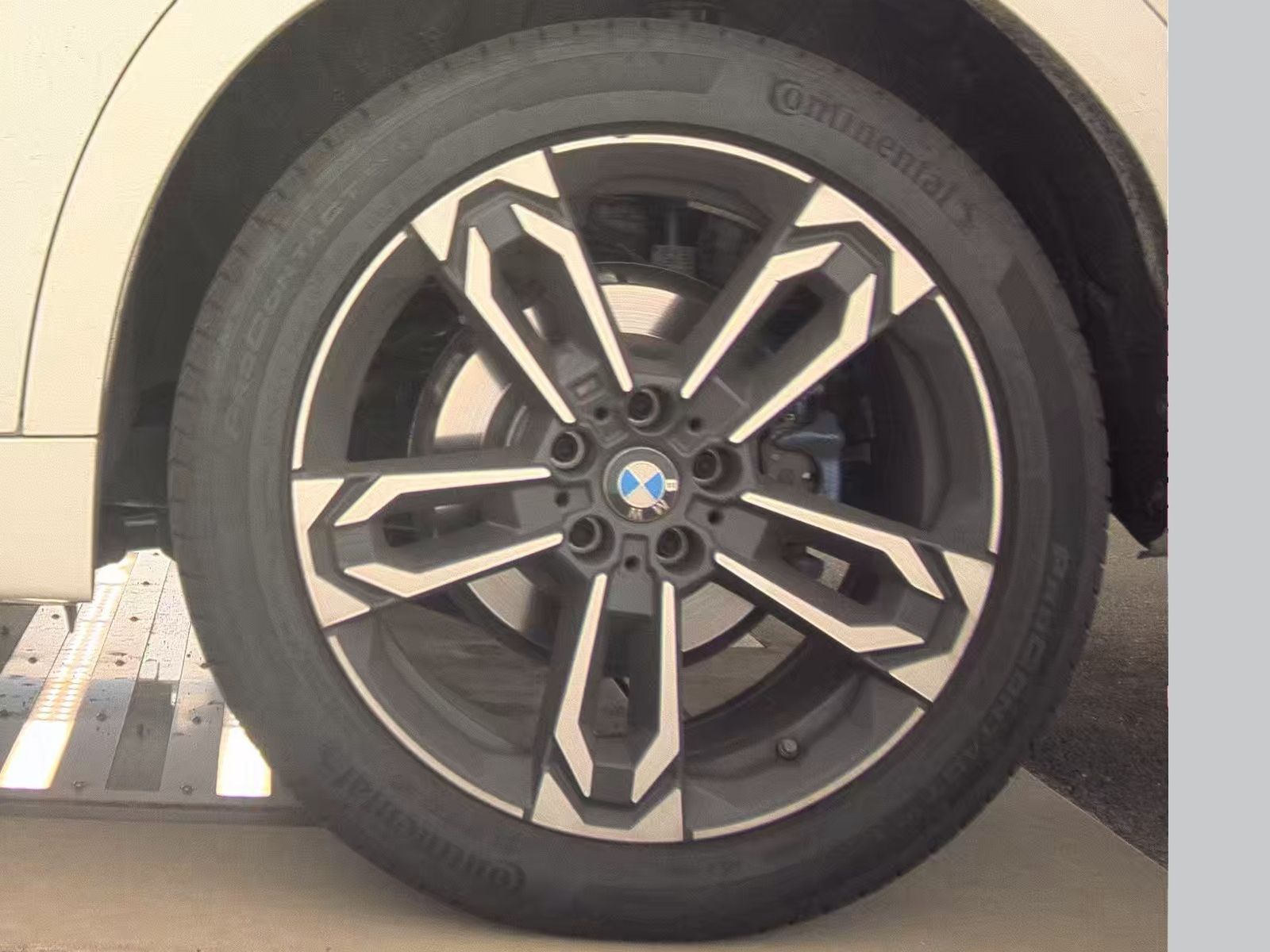 2026 BMW X2 xDrive28i AWD