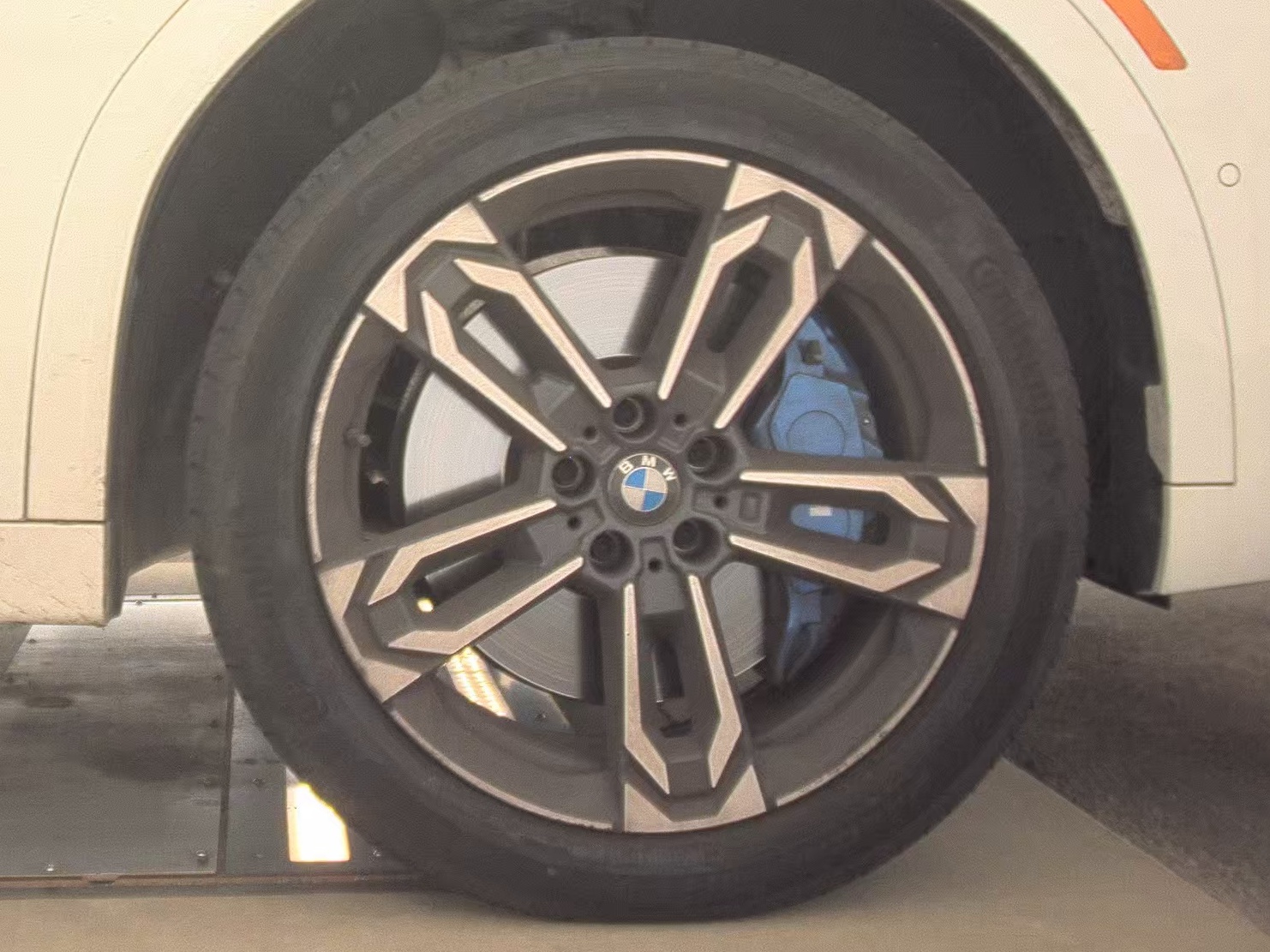 2026 BMW X2 xDrive28i AWD