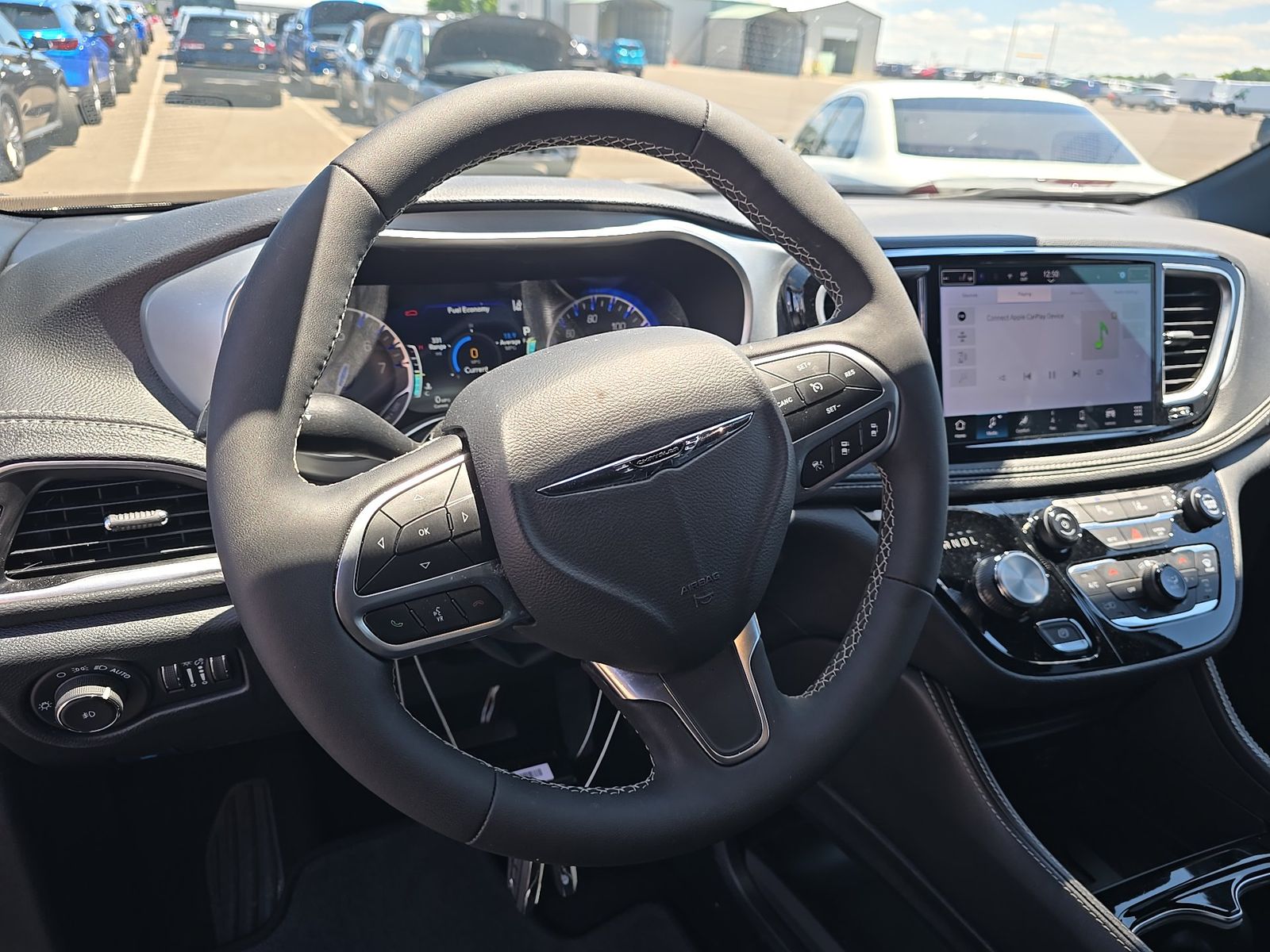 2026 Chrysler Pacifica Limited FWD