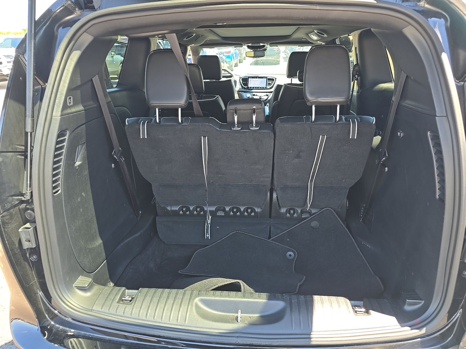 2026 Chrysler Pacifica Limited FWD