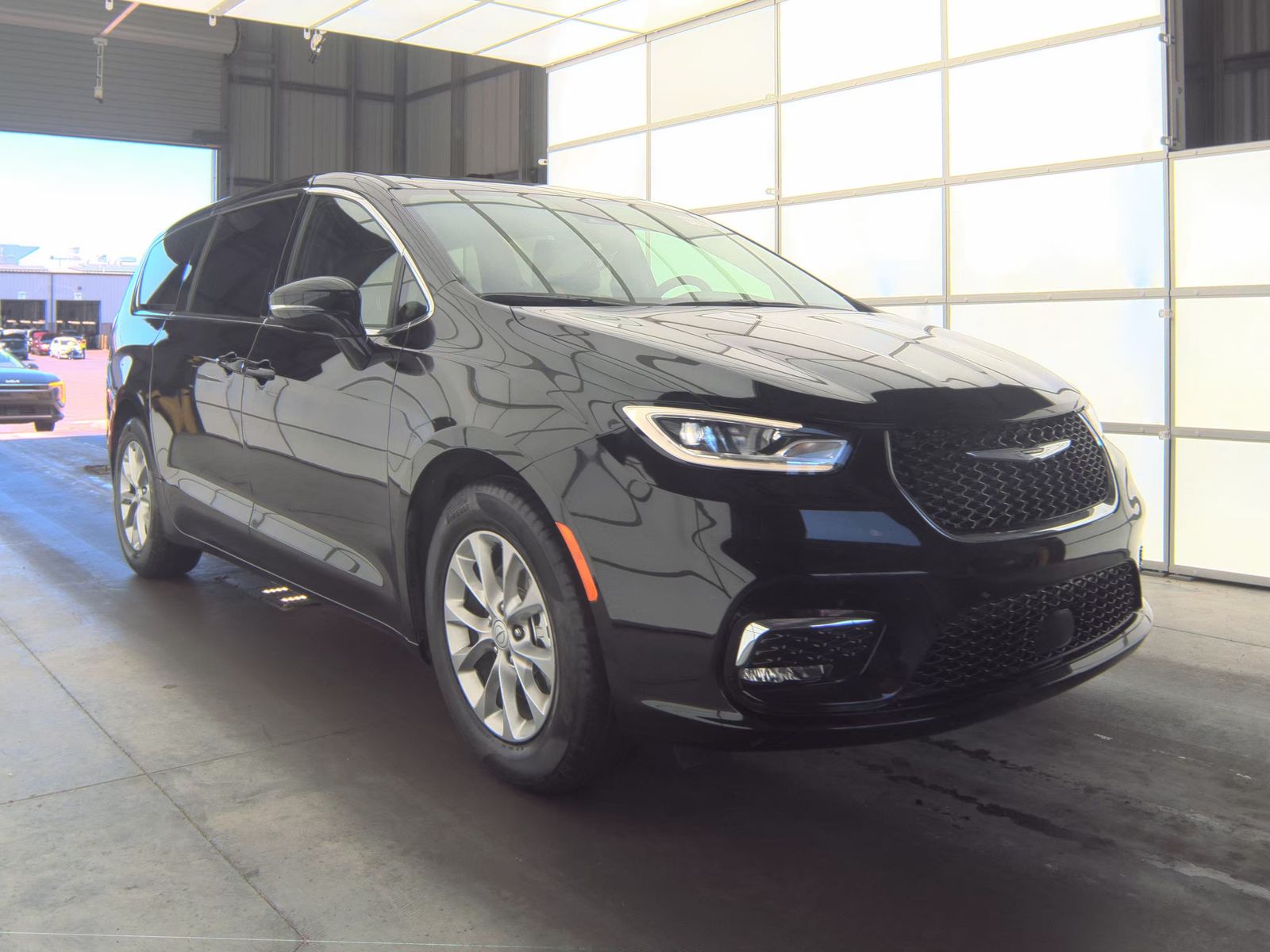 2026 Chrysler Pacifica Limited FWD