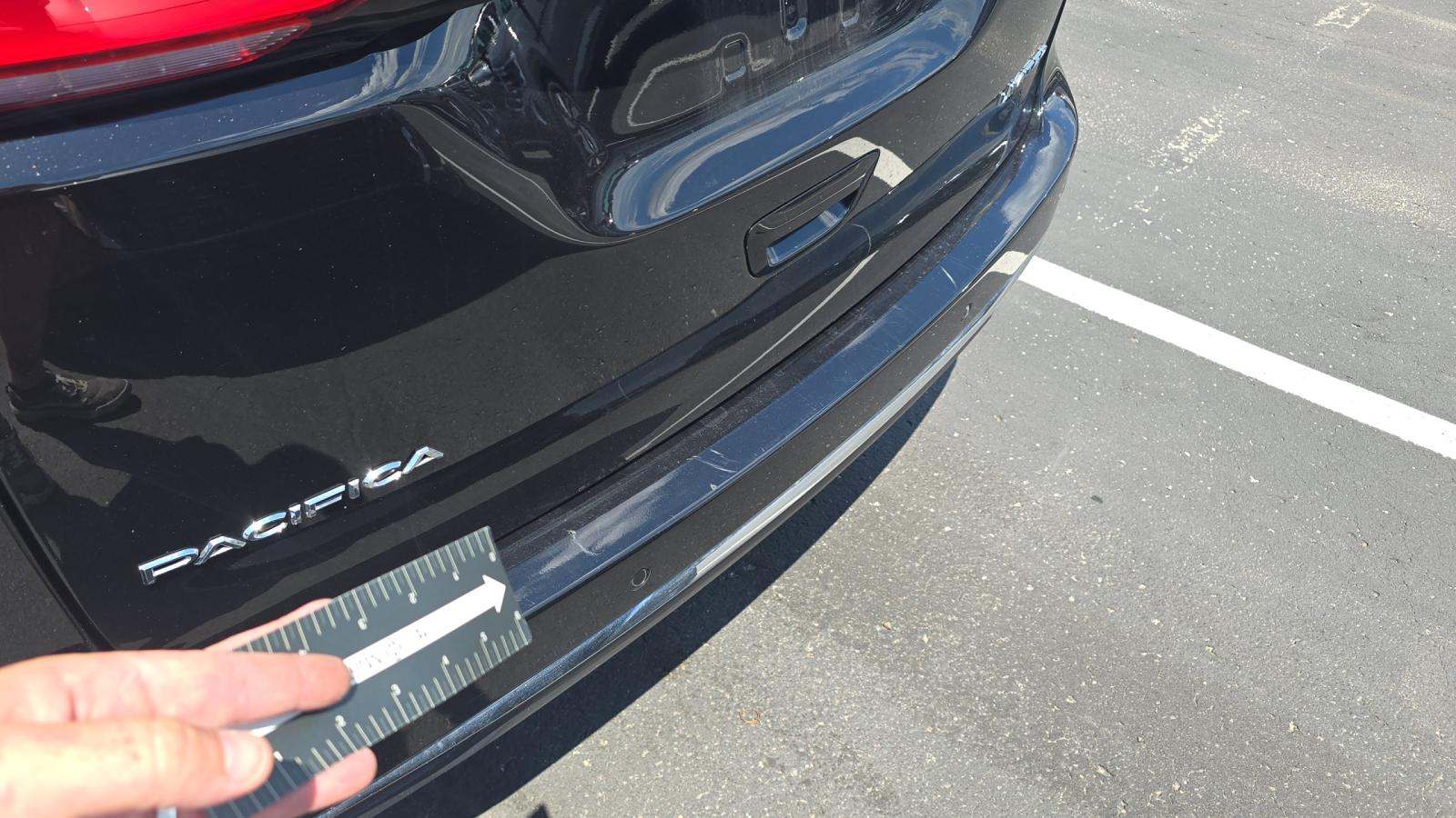 2026 Chrysler Pacifica Limited FWD