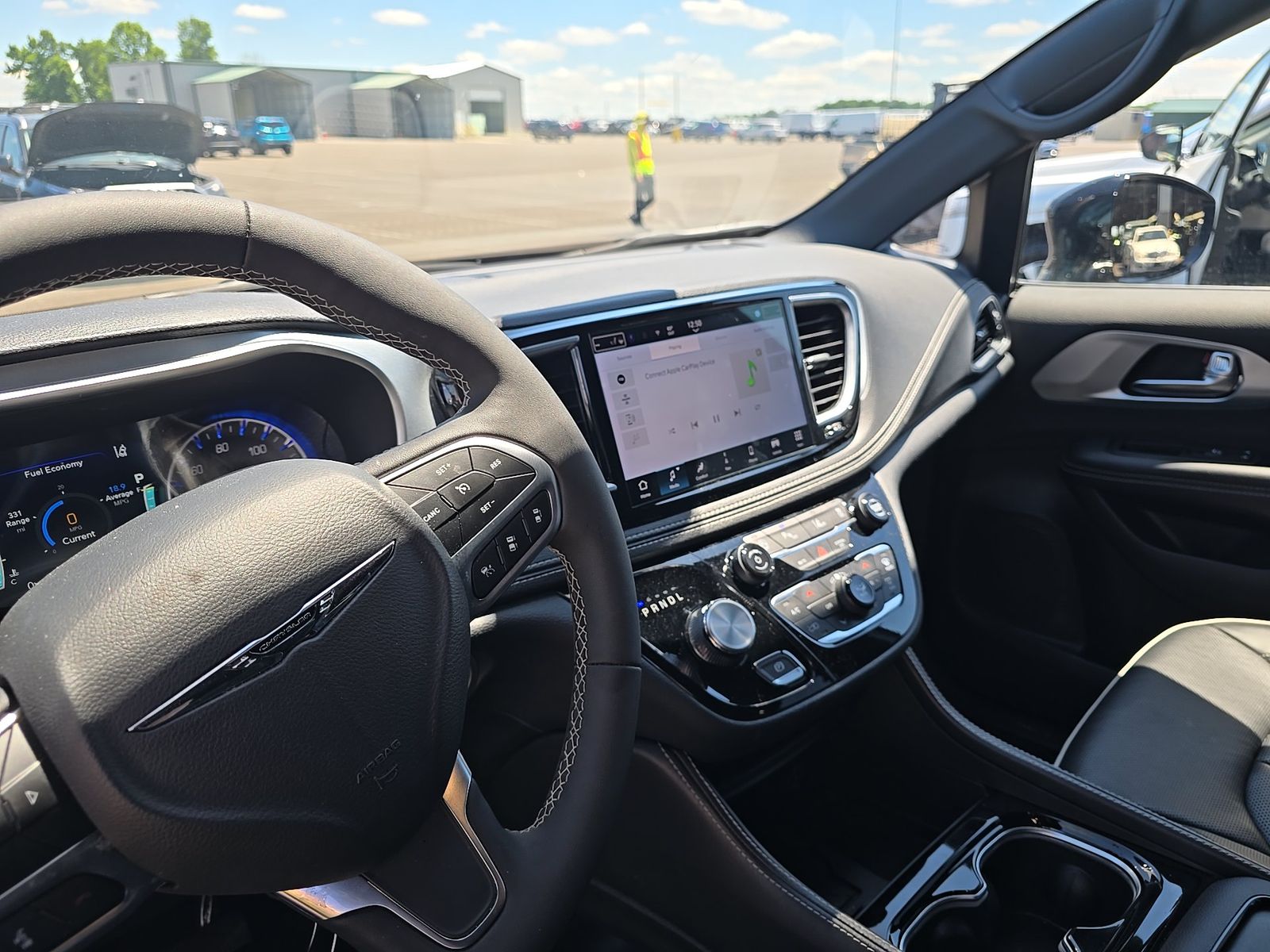 2026 Chrysler Pacifica Limited FWD