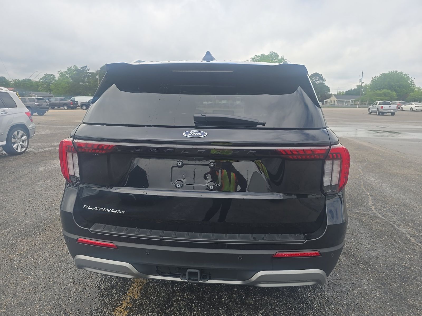 2025 Ford Explorer Platinum RWD