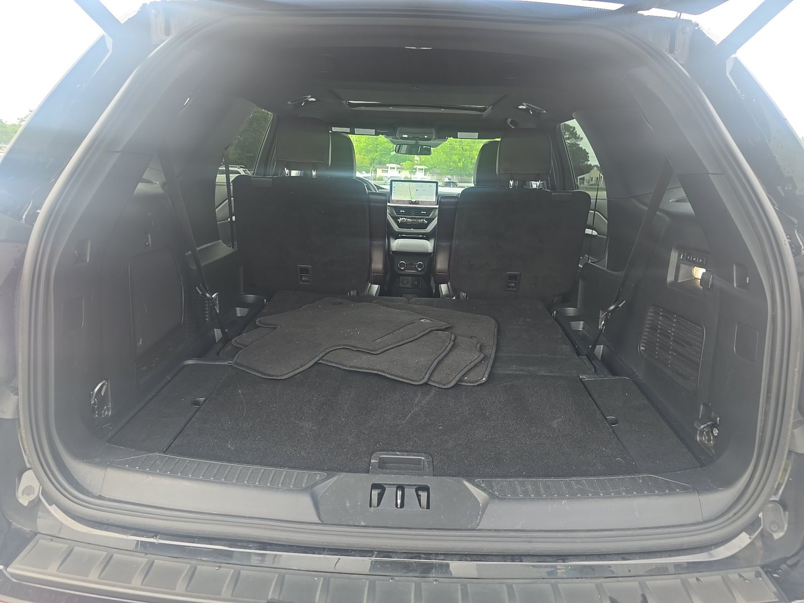 2025 Ford Explorer Platinum RWD