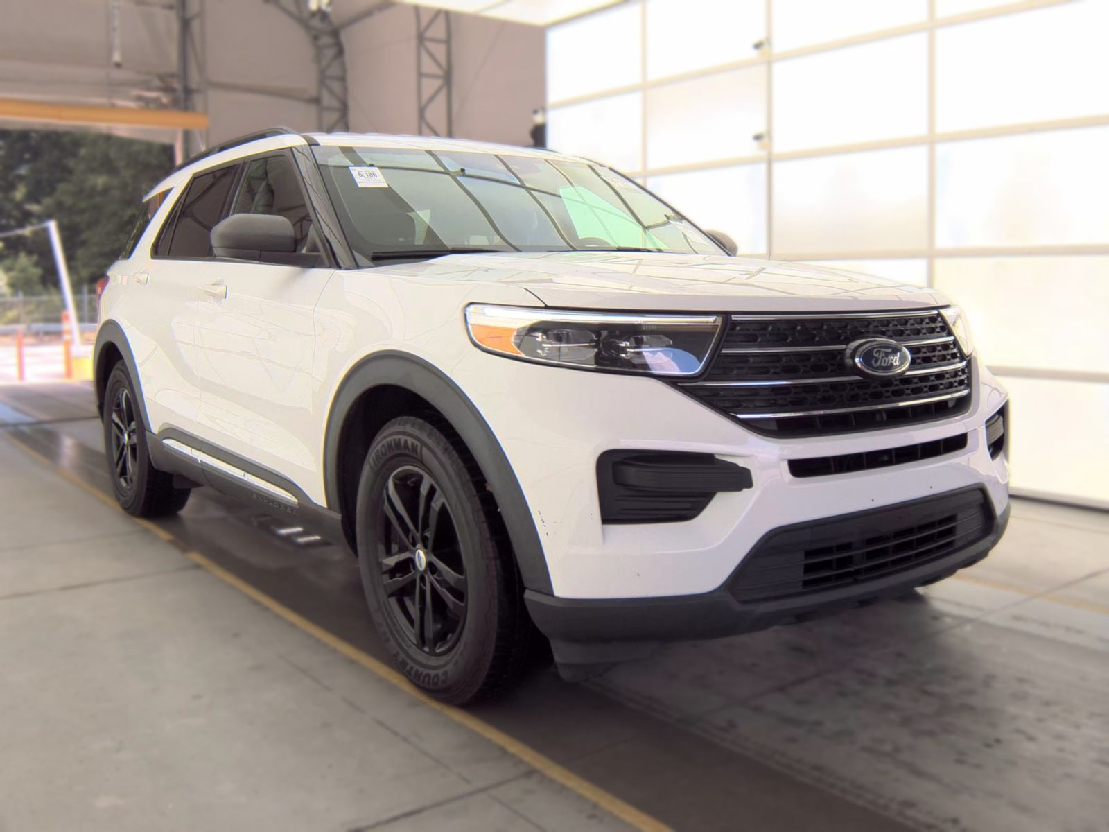 2021 Ford Explorer XLT RWD