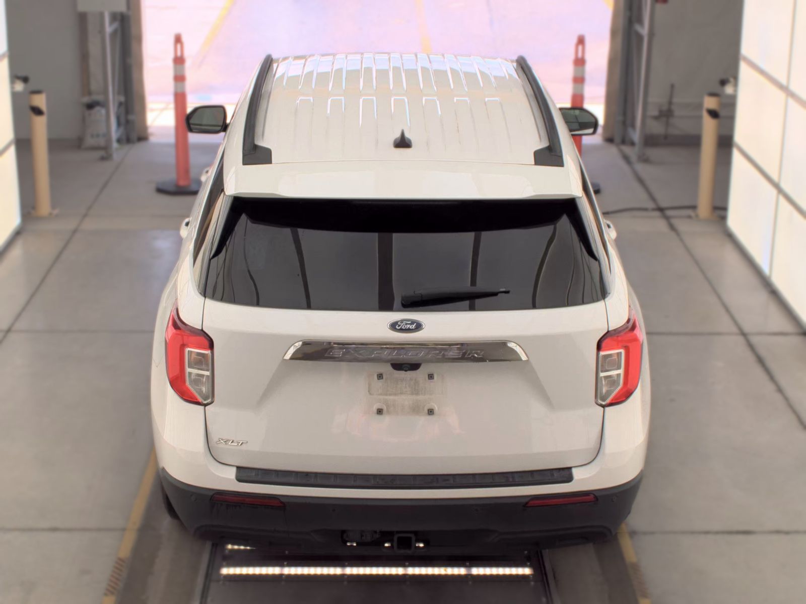 2021 Ford Explorer XLT RWD