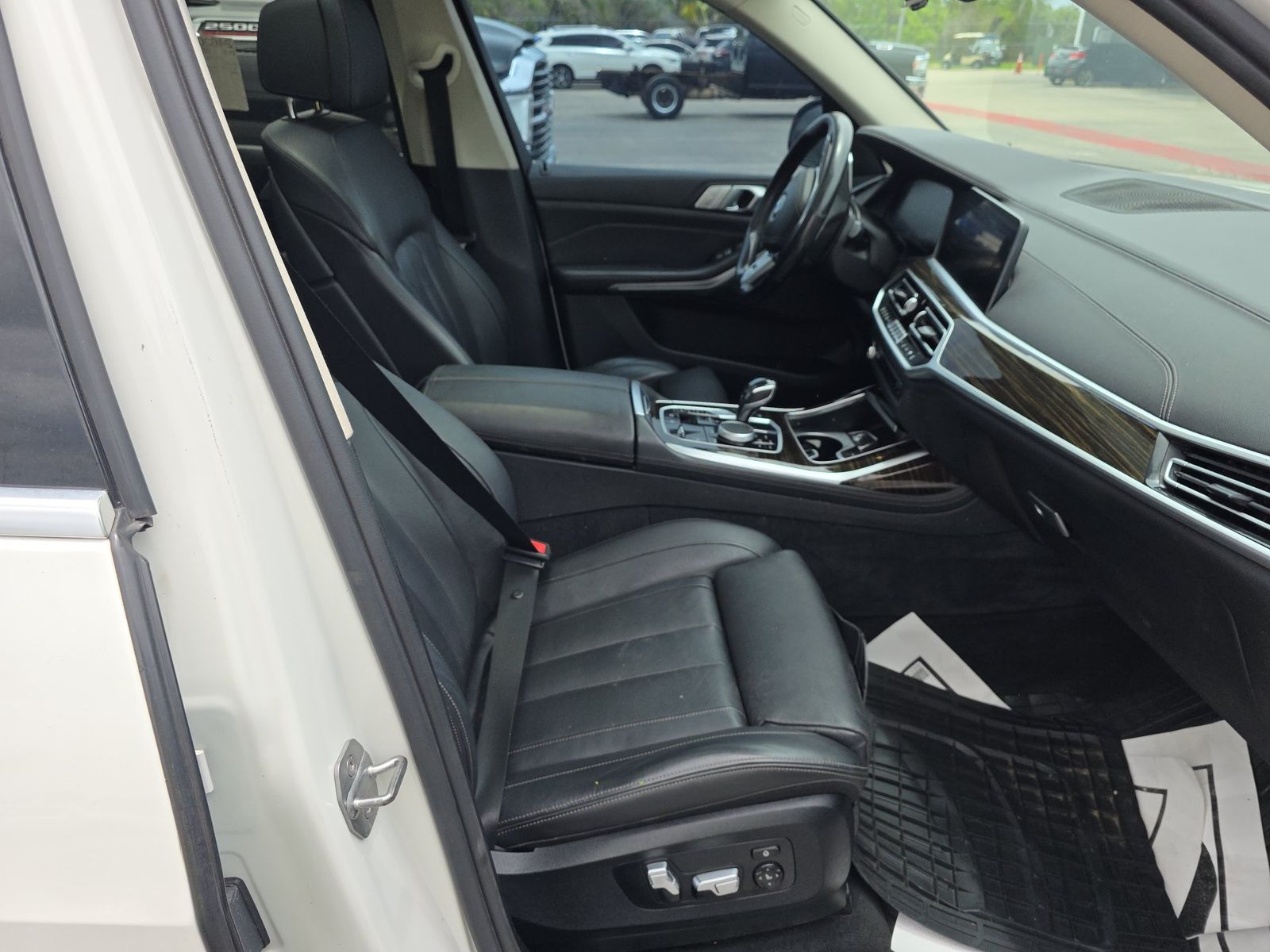 2020 BMW X7 xDrive40i AWD
