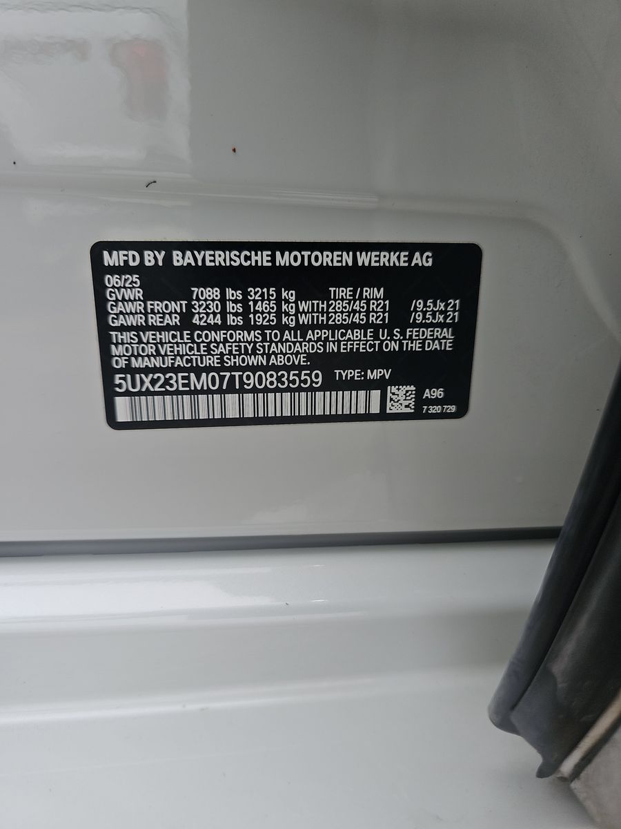 2026 BMW X7 xDrive40i AWD