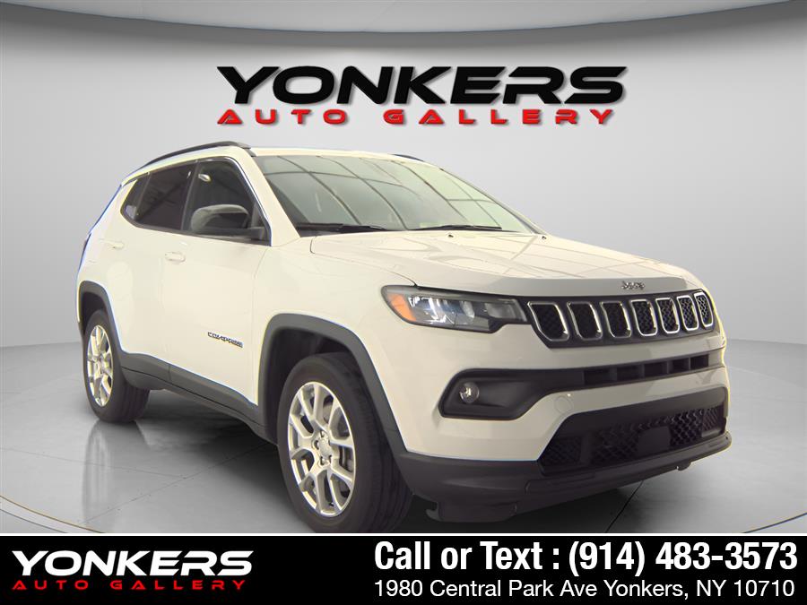 2023 Jeep Compass Latitude Lux AWD