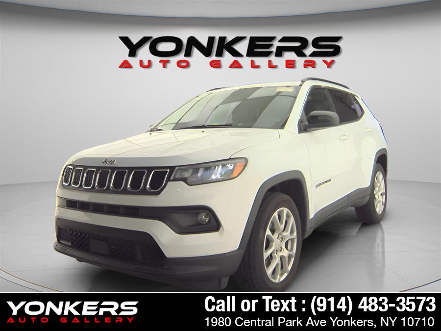 2023 Jeep Compass Latitude Lux AWD