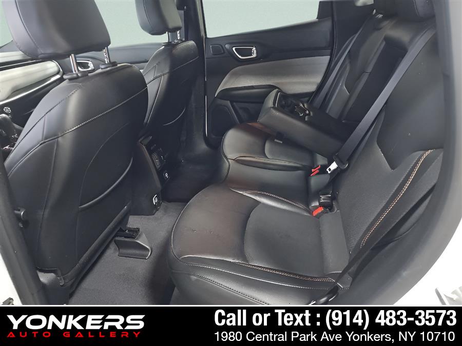 2023 Jeep Compass Latitude Lux AWD