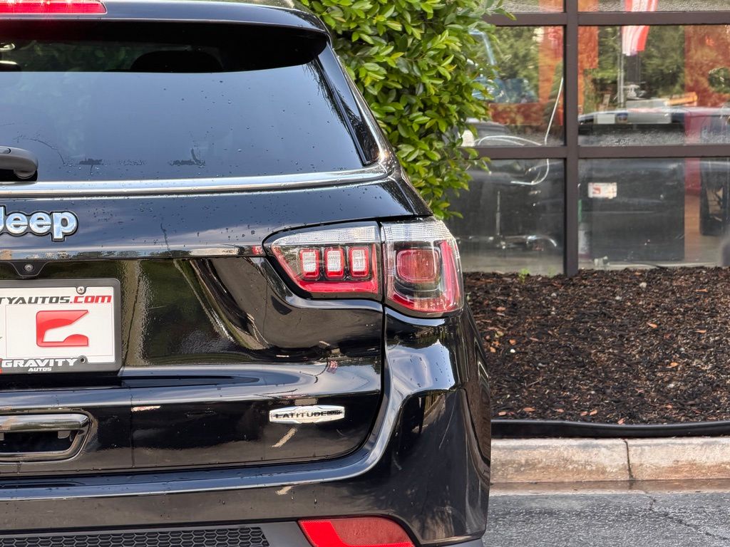 2022 Jeep Compass Latitude Lux AWD