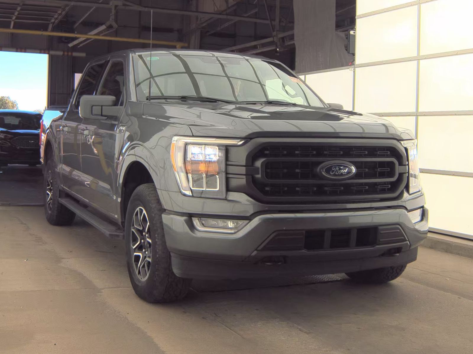 2023 Ford F-150 XLT AWD