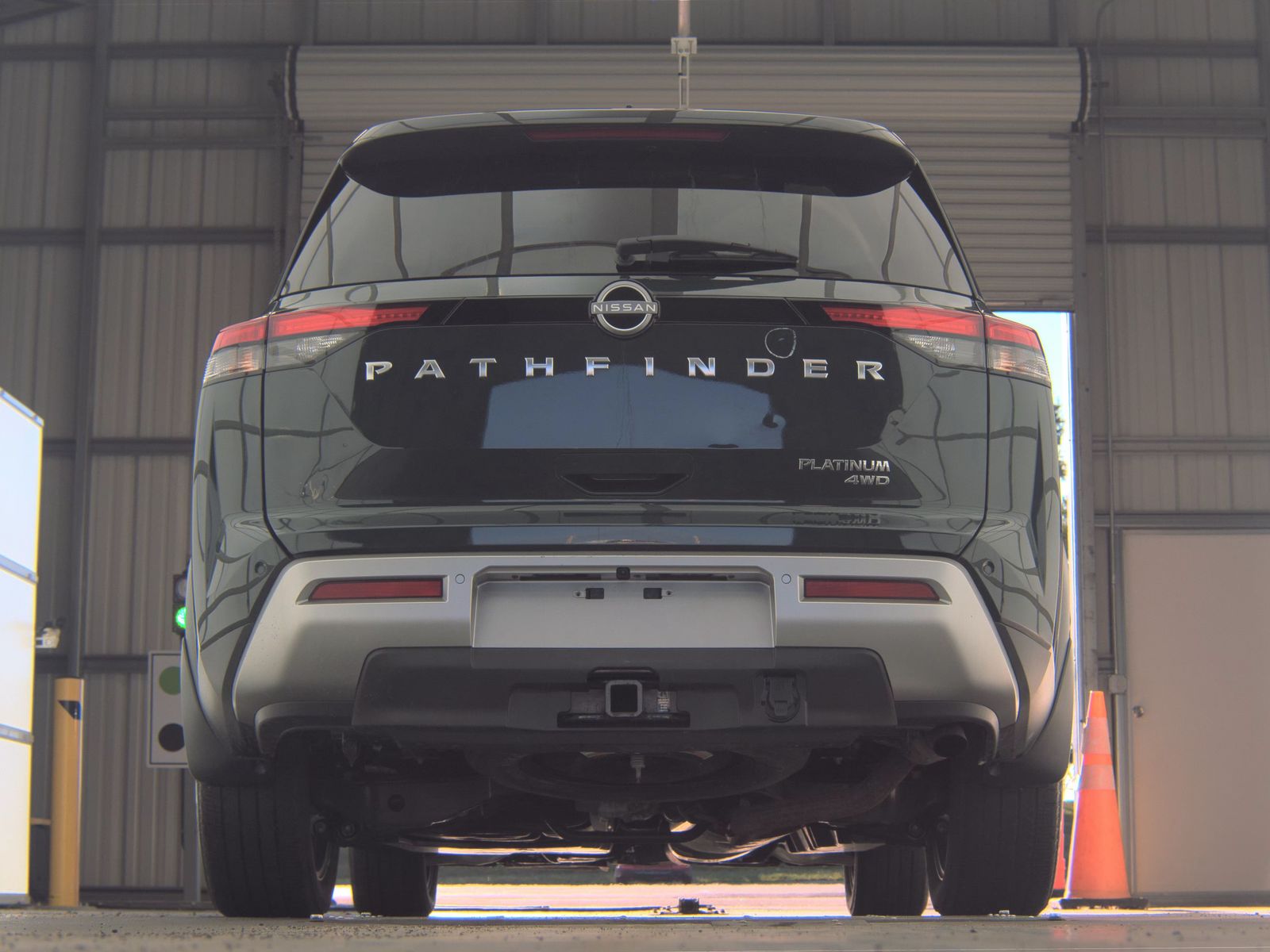 2025 Nissan Pathfinder Platinum AWD