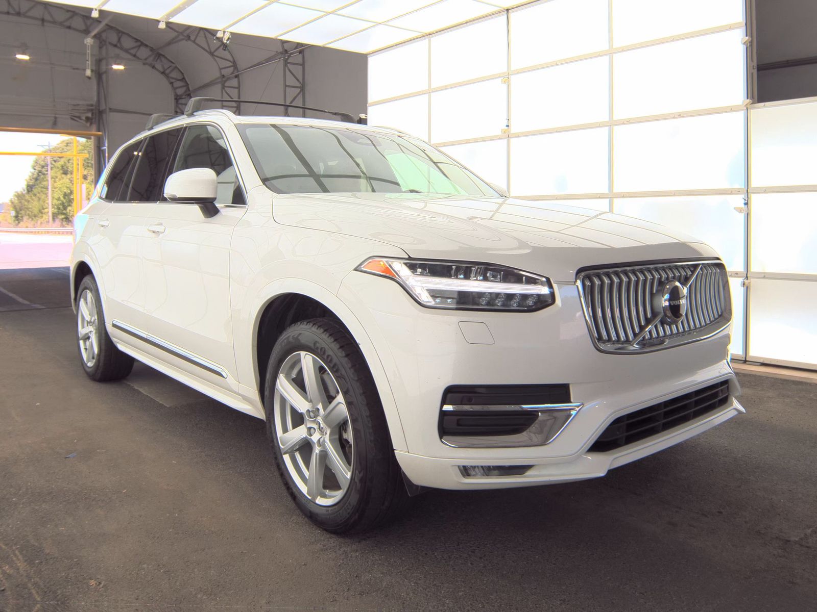 2024 Volvo XC90 B5 Core FWD