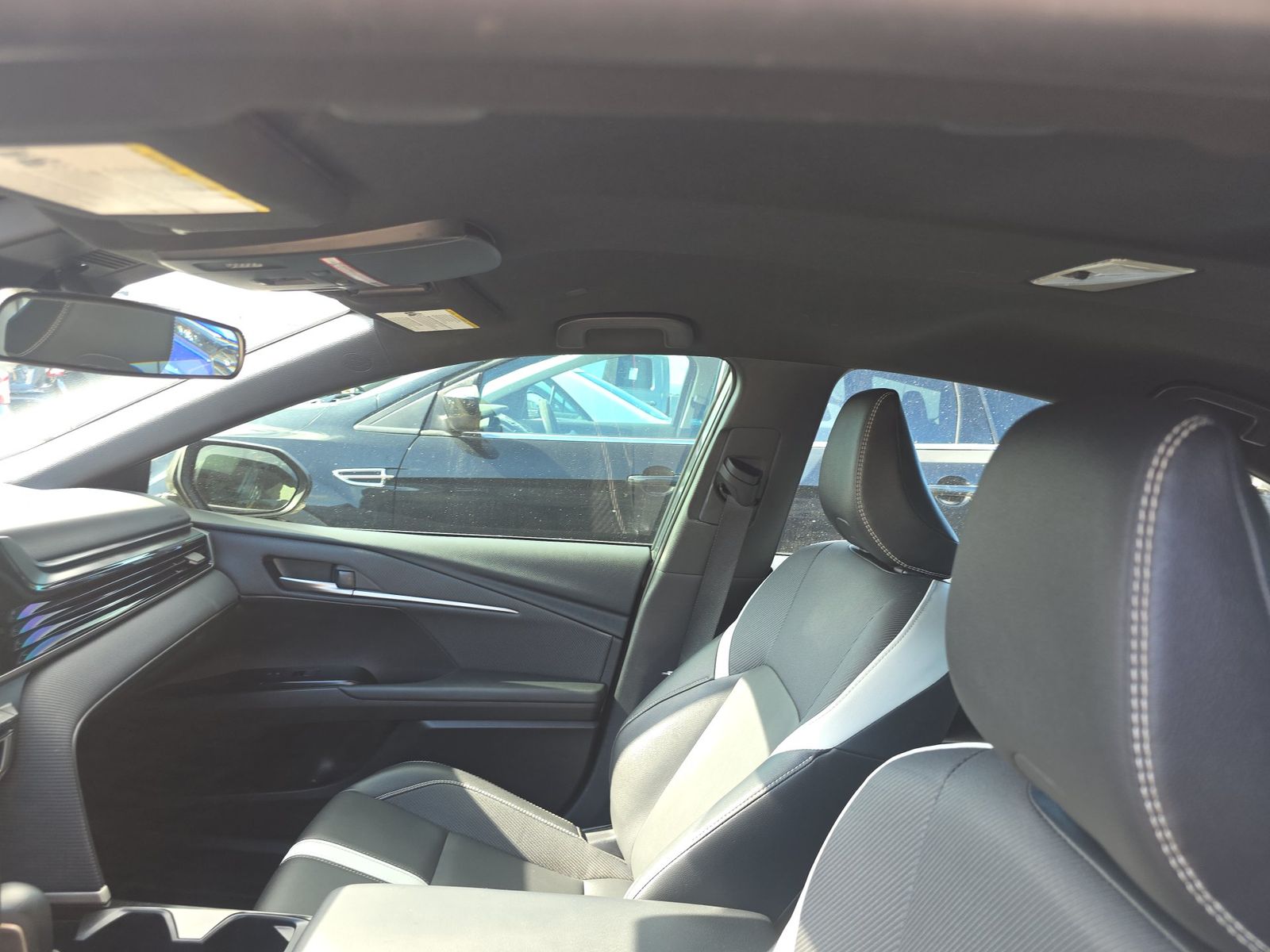 2025 Toyota Camry SE FWD