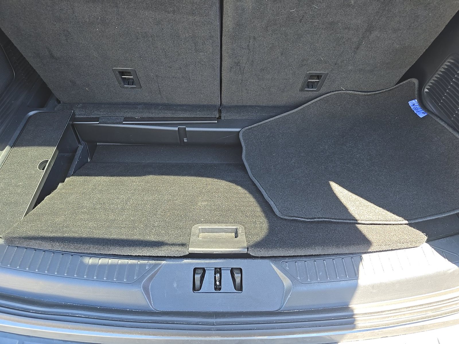 2025 Ford Explorer Platinum FWD