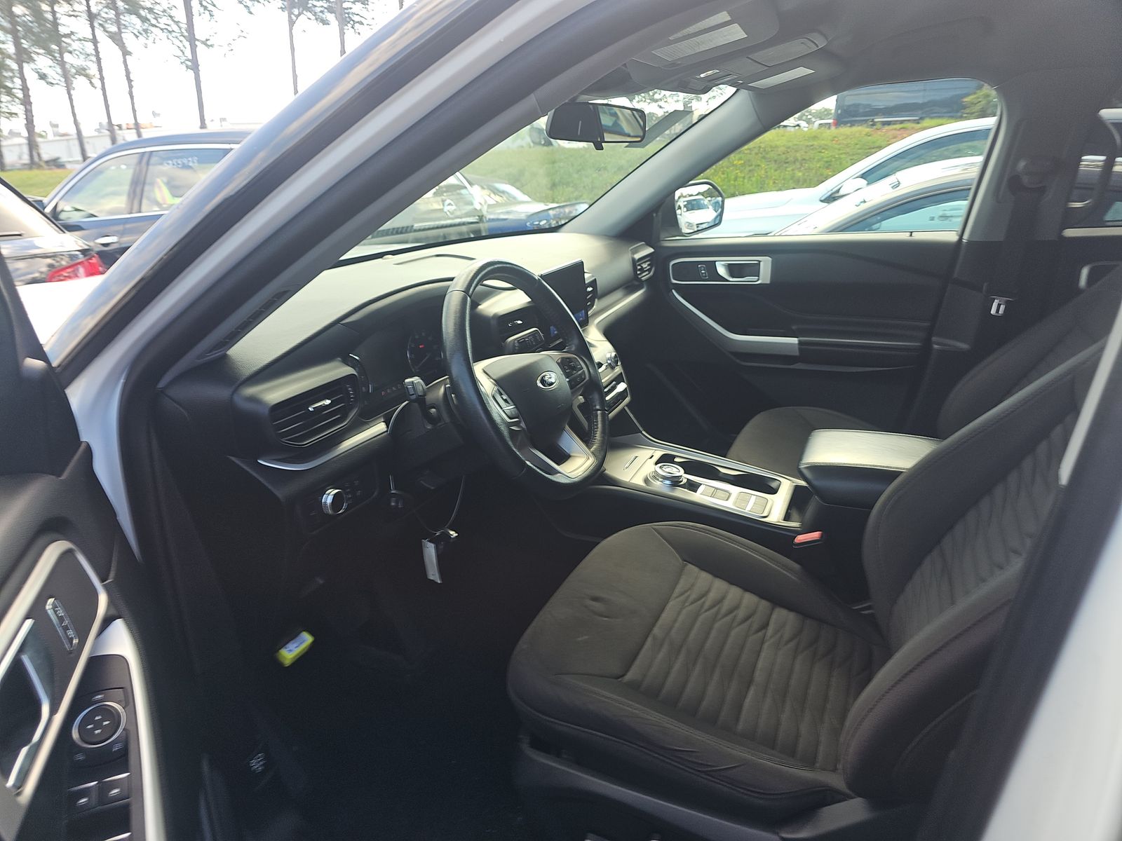 2021 Ford Explorer XLT RWD
