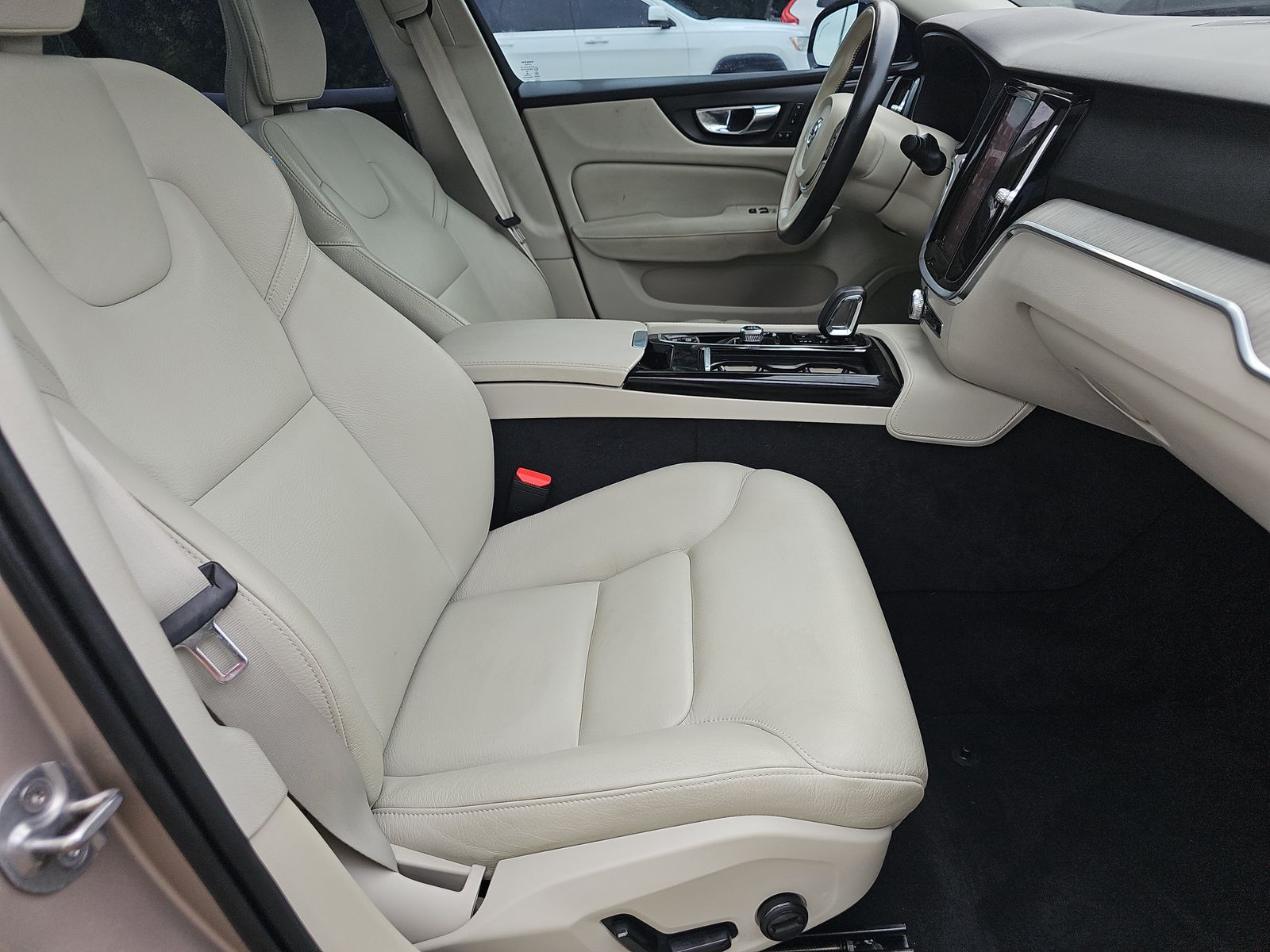 2023 Volvo S60 Recharge T8 Plus FWD