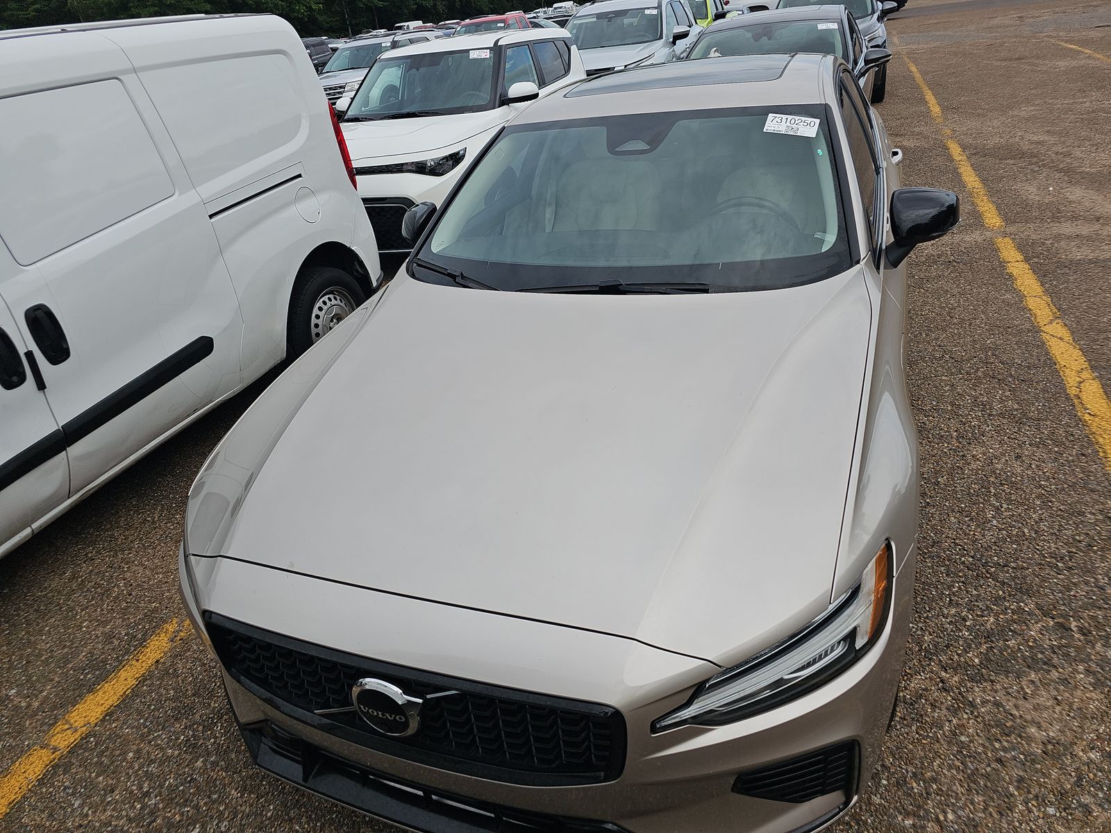2023 Volvo S60 Recharge T8 Plus FWD