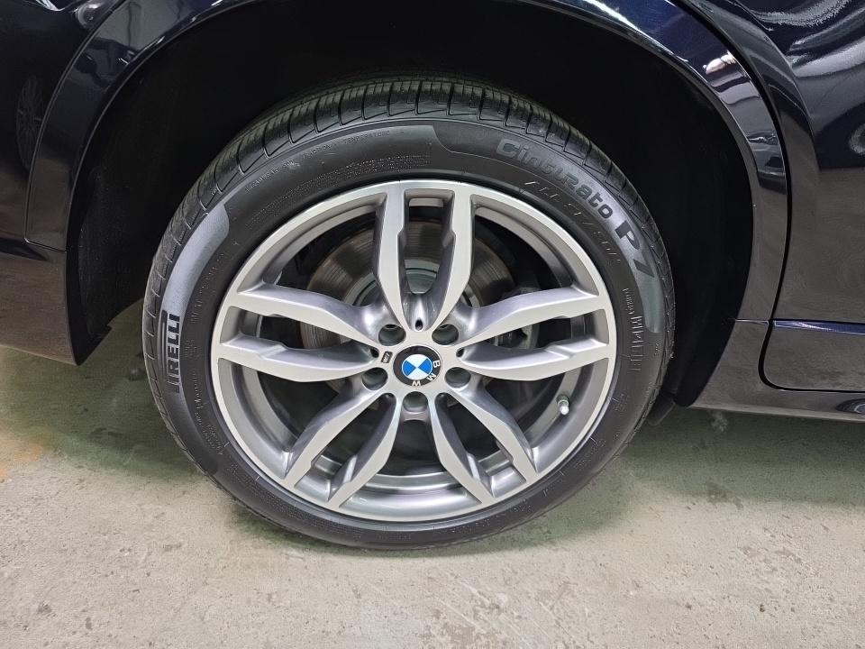 2017 BMW X3 xDrive28i AWD