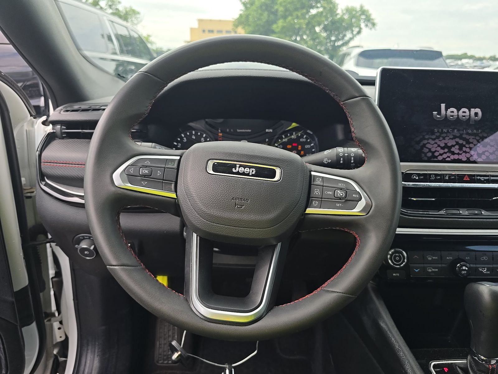 2025 Jeep Compass Trailhawk AWD